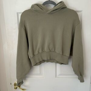 Crop hoodie